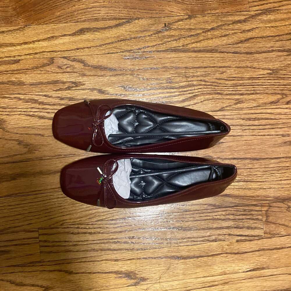 Cider Women's Wine Red Patent Leatherette Bow Decor Square Toe Ballet Flats